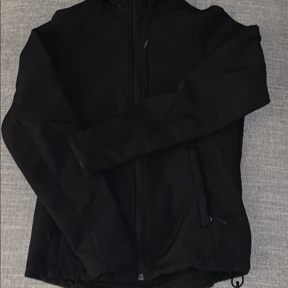 Women’s rain jacket